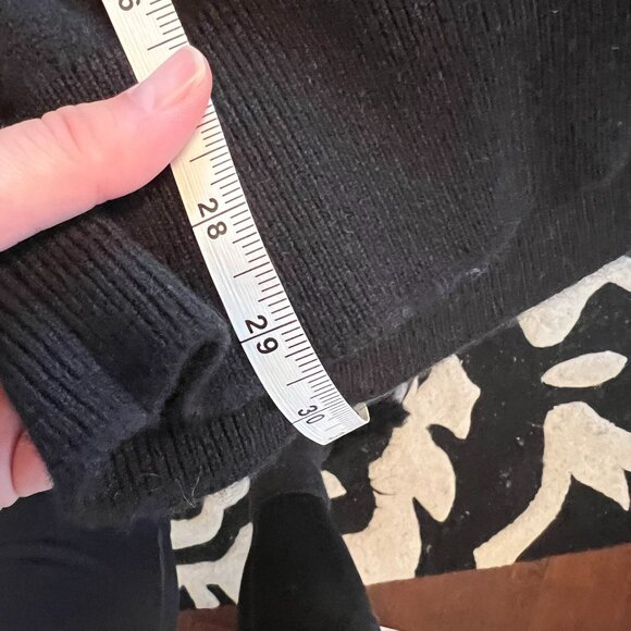 Black Cashmere Sweater; XXL - Picture 5 of 5